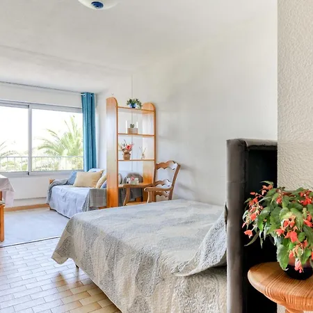 Viktoria Apartamento *